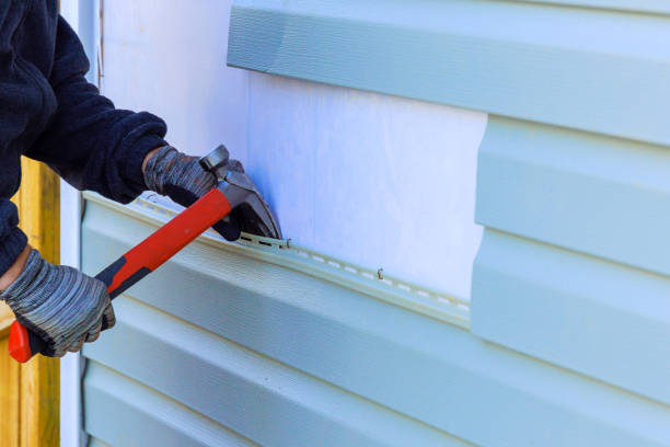 Reliable Siding Repair contractor in Neshanic Station, NJ by Creative Siding